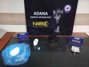 Uyuşturucu Zanlısı Kovalamaca Sonrası Yakalandı