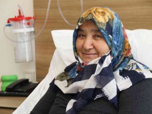 70 Yaşındaki Hasta Bu Yöntemle Sağlığına Kavuştu