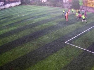 Avcılar’da Halı Saha Maçı Boks Ringine Döndü