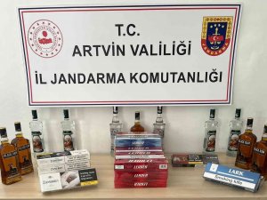 Artvin’de Jandarmadan Kaçak Sigara Ve İçki Operasyonu