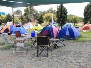 Otel Fiyatları Arttı Çadırcıların Yüzü Güldü