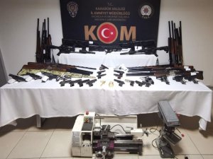 Karabük’te Silah Kaçakçılığı Operasyonunda Çok Sayıda Silah Ele Geçirildi