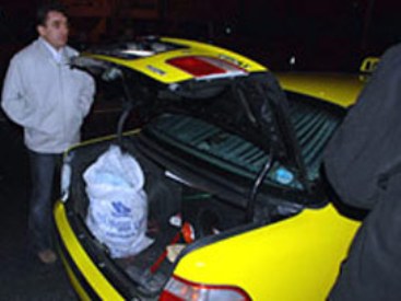 Rize'de cephane dolu taksi: 9 gözaltı