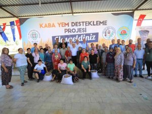 Muğla Büyükşehir’den Üreticiye 1 Milyon 300 Bin Tl Değerinde Yem Desteği