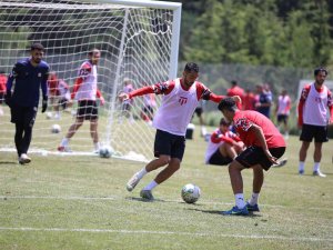 Sivasspor Hücum Çalıştı