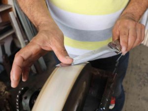 Bıçaklar Kurbana Bileniyor