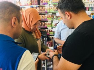 Esenlik Süper Market Görevlisinden Örnek Davranış