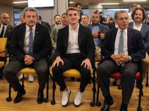 Gsyi̇ad Yılın Sporcusu Ödülü Kerem Aktürkoğlu’nun