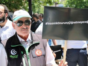 Bir Grup Stk Üyesinden, Lgbt Yürüyüşüne Protesto