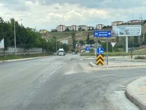 Ak Parti’den Büyükşehir Belediyesi’ne Trafik Sorunu Eleştirisi