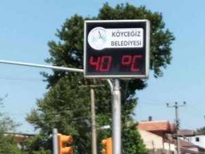 Köyceğiz’de Sıcak Hava Etkili Oluyor