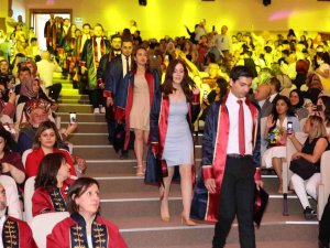 Scü Tıp Fakültesi 42. Dönem Mezunlarını Uğurladı