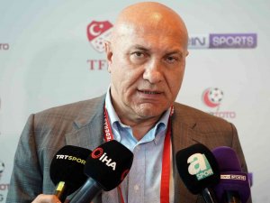 Yüksel Yıldırım: “Bir Santrfor Ve Bir Sağ Bek Alacağız”