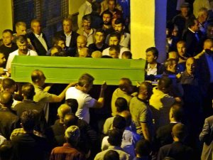 Yüksekova’da Elektrik Direğinden Düşen Kişi Hayatını Kaybetti