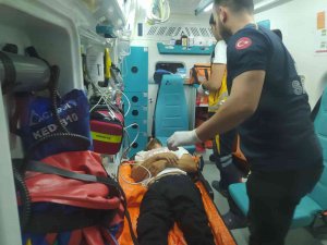 Adana’da Evinde Silahlı Saldırıya Uğrayan Genç Yaralandı
