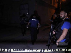 Çocukların Kavgasına Müdahale Eden Komşular Silahlı Kavgaya Tutuştu: 6 Yaralı