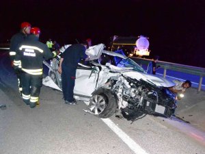 Konya’da Otomobil Kamyona Çarptı: 4 Yaralı