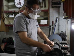 Malatya’da Bıçak Ustalarının Bayram Mesaisi Başladı