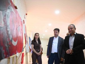 15 Öğrenciden 15 Resimle 15 Temmuz Sergisi