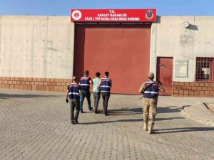 Kilis’te Sınır Hattında 2 Askeri Şehit Eden Deaş’lı Terörist Yakalandı