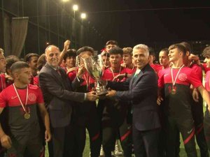 Kurtköy U16 Futbol Takımı Türkiye Şampiyonu Oldu
