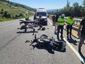 Bilecik’te Tıra Arkadan Çarpan Motosikletin Sürücüsü Hayatını Kaybetti