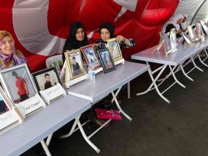 Ailelerin Evlat Nöbeti Bin 38. Gününde