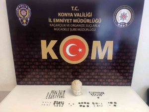 Konya’da Roma Dönemi’ne Ait Heykel Ele Geçirildi
