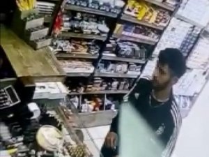 Ümraniye’de Çalıntı Kartla Binlerce Liralık Alışveriş Yaptılar