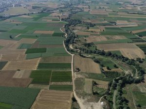 Arazi Yollarında ’Kalıcı Çözüm, Konforlu Ulaşım’