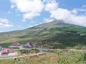 Yıldız Dağı Kayak Merkezi Yeni Sezona Hazırlanıyor