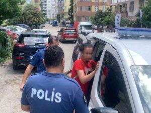 Kocasını Bıçakla Yaraladı