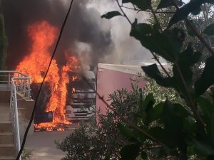 Mardin Galericiler Sitesi’nde Tır Alevlere Teslim Oldu: 2 Yaralı