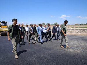 Hemzemin Geçitlerde Asfalt Çalışması