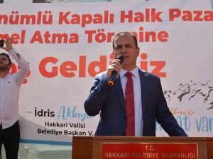 Hakkari Kapalı Halk Pazarı’nın Temeli Dualarla Atıldı