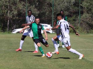 Sakaryaspor Hazırlık Maçında 1-1 Berabere Kaldı