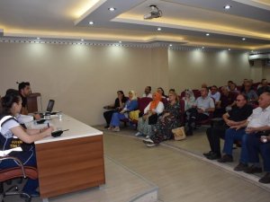Emniyetten Muhtarlara ‘Hırsızlık’ Ve ‘Dolandırıcılık’ Bilgilendirme Toplantısı