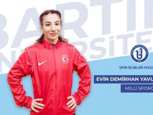 Barü Öğrencisi Evin Demirhan Yavuz’dan Altın Madalya
