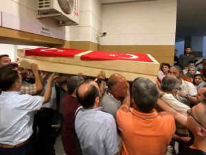 Silahlı Saldırıda Hayatını Kaybeden Doktor Ekrem Karakaya’nın Cenazesi Memleketine Uğurlandı