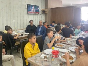 Yeni Dünya Vakfı Öğrencileri Sevindirdi