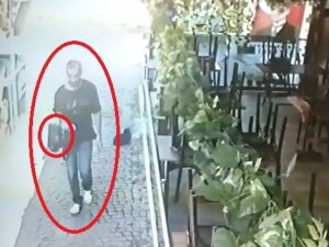 Kıskançlık Krizine Girdi Eşi Ve 2 Çocuğunu Rehin Alıp İşyerini Ateşe Verdi