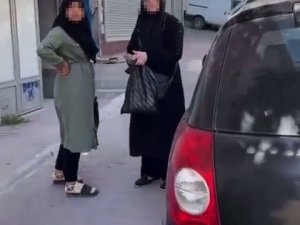 Pazarda Kadının Cüzdanını Çalan Şahısları Böyle Yakaladı