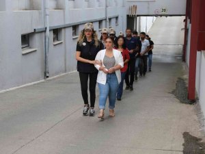 Seyhan Belediyesine Pkk Operasyonuna 4 Tutuklama