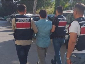 İ̇zmir’de Deaş’a Finansal Destek Sağlayan Kişilere Operasyon: 5 Gözaltı