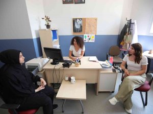 Bayraklı Belediyesi Sosyal Etkinlik Merkezinden Lgs Başarısı