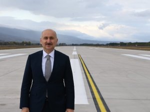 Bakan Karaismailoğlu: “İ̇lk 6 Ayda Antalya Havalimanı’nda 10 Milyondan Fazla Yolcu Trafiği Gerçekleşti”