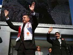 AK Parti Kongresi'ne bu başlıklar damga vurdu