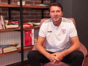 Bayram Bektaş: "Umarım Sezon Sonunda İpi Göğüsleyen Takım Oluruz"