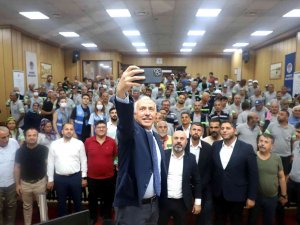 Akdeniz Belediyesinde Toplu Sözleşmesi Sevinci