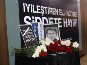 Samsun’da Sağlık Çalışanlarından Doktor Cinayetine Tepki